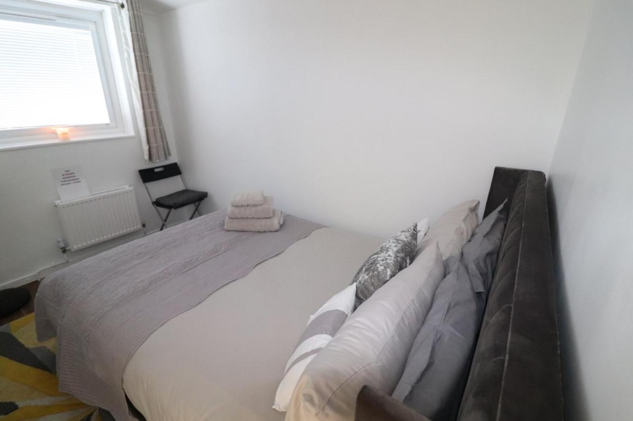 Проживание в семье West Dulwich 28 Mins To Victoria *